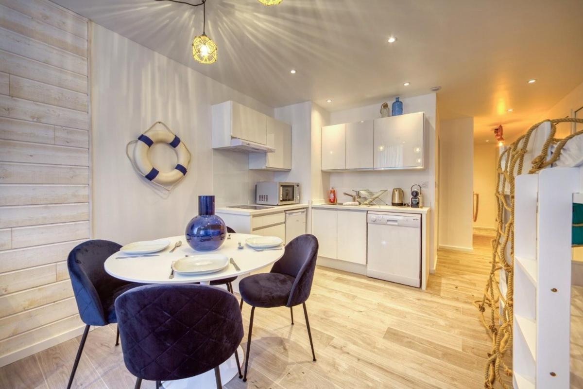 Le Rendezvous Au Bord Du Titanic Grenoblois Apartment Grenoble Bagian luar foto