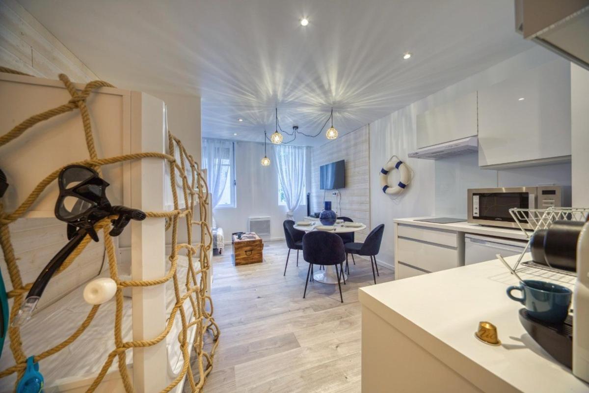 Le Rendezvous Au Bord Du Titanic Grenoblois Apartment Grenoble Bagian luar foto
